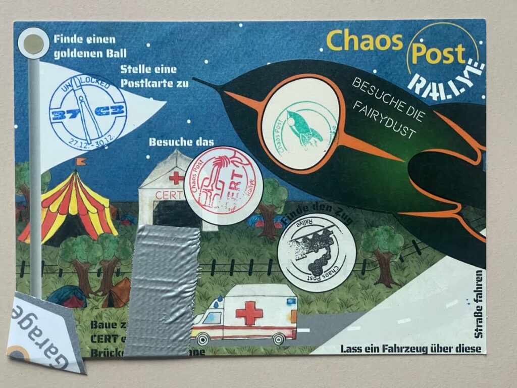 Foto der "Chaos Post Rallye" Postkarte mit Stempeln von den Stationen.